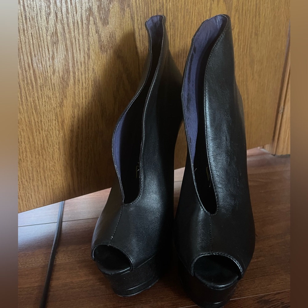 London Trash Platform Stiletto High Heel